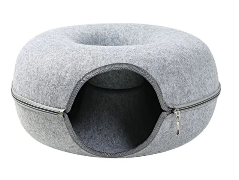 Luxury Felt Cat Donut Villa