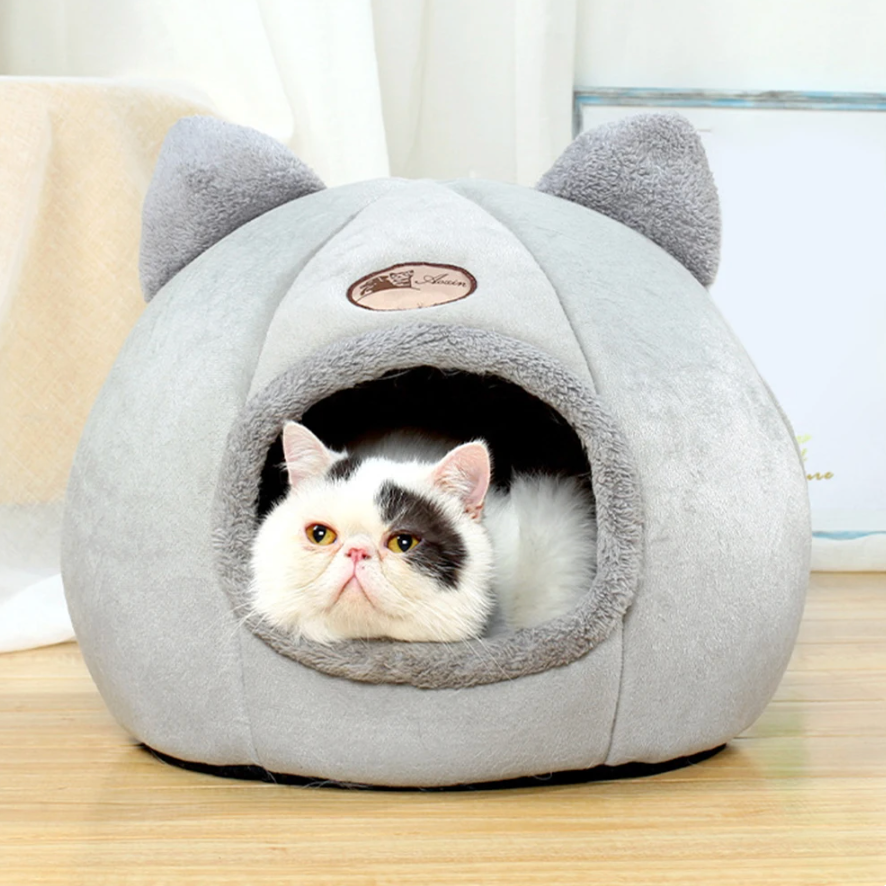 Ultimate Wintertime  Cave Cat Bed