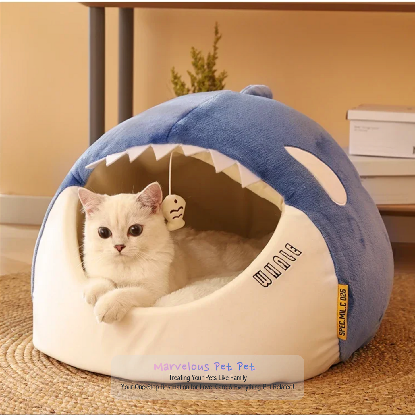 All-Season Cozy Whale-Shape Cat Nest